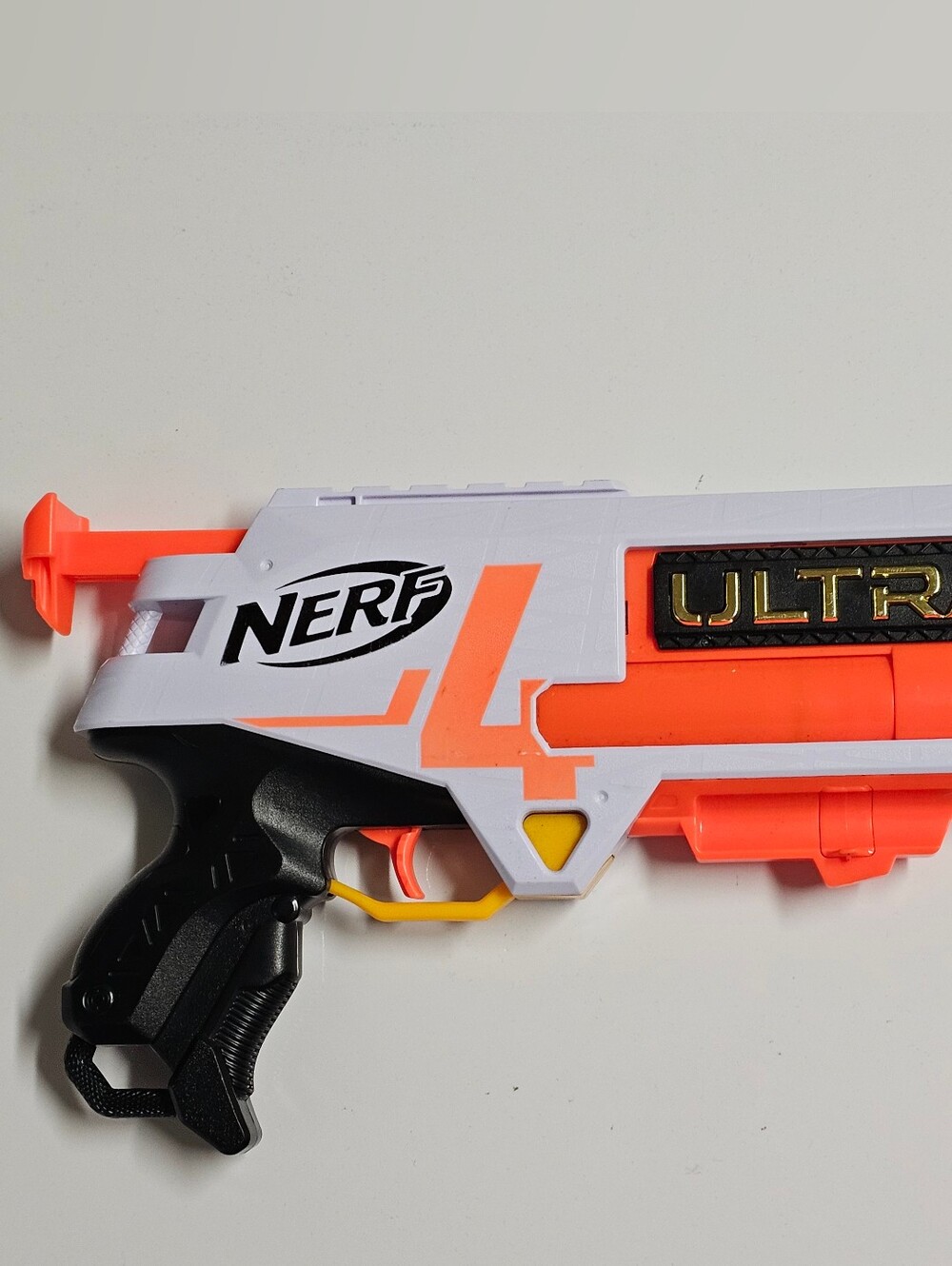 Nerf Ultra Four Dart Blaster w Darts Preowned